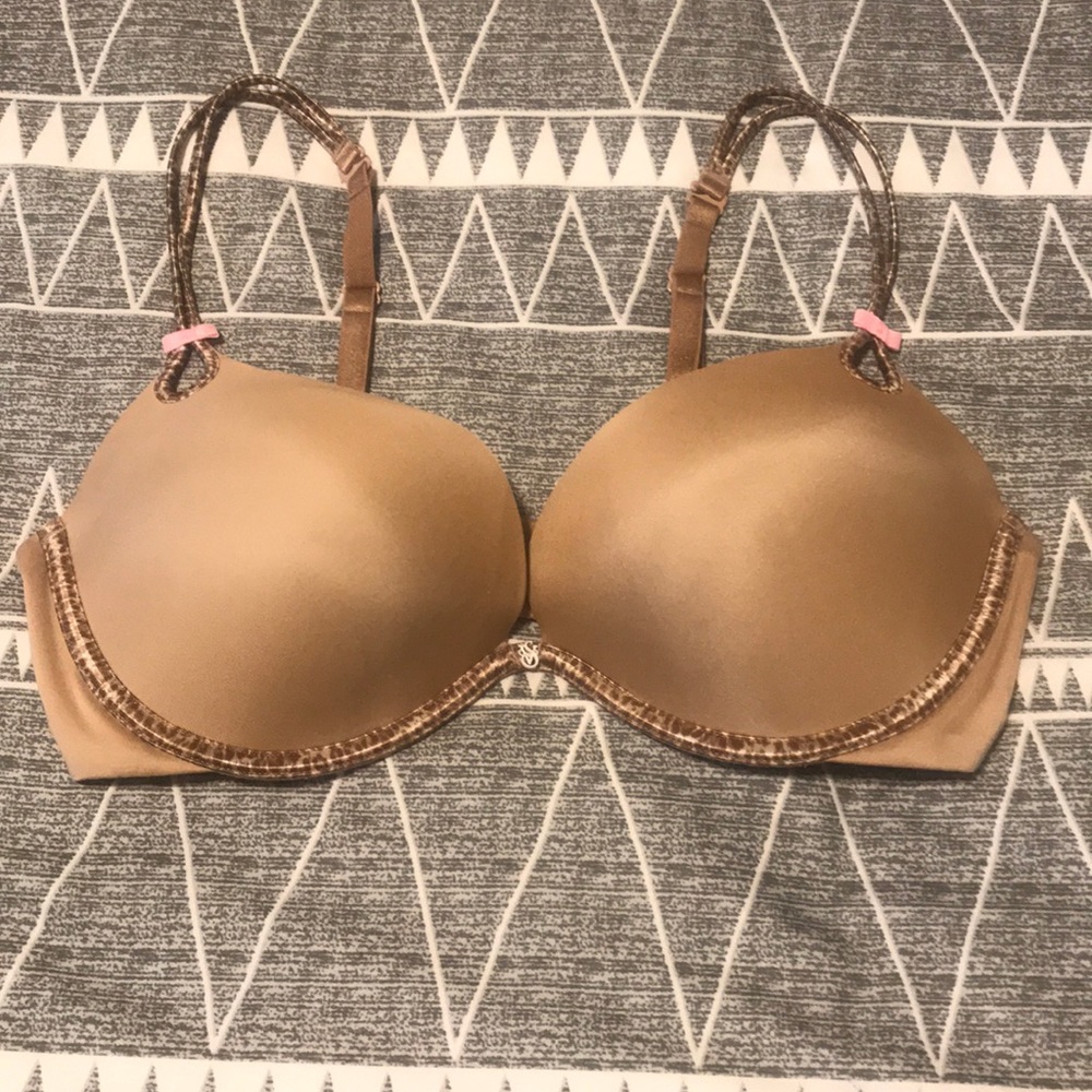 Victoria’s Secret Bra